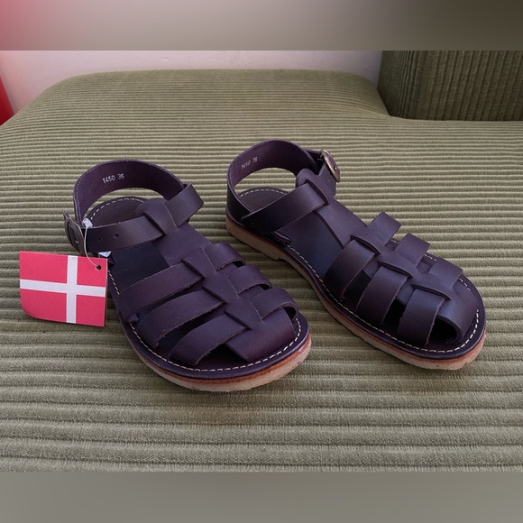 Duckfeet Ringkøbing Fisherman Sandals in Plum - Picture 5 of 8